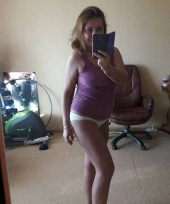 Изысканная красотка приглашает в гости состоятельного джентльмена для незабываемого отдыха на высшем уровне. Гарантирую конфиденциальность и искренние эмоции. 624, 40 лет